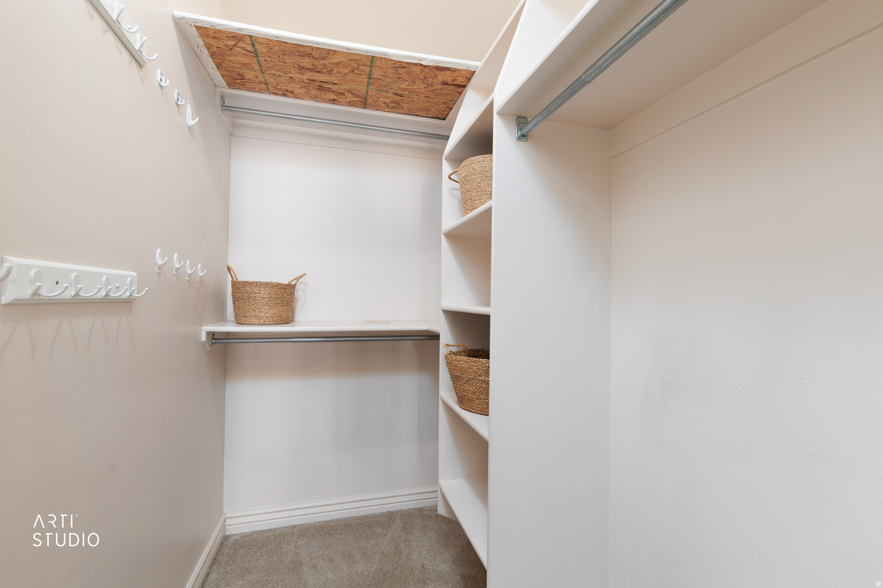 LYNBROOK SUBDIVISION - Residential Income