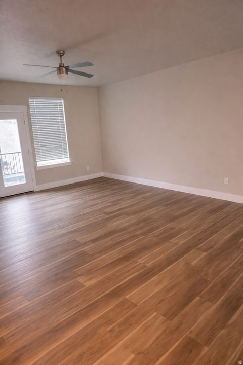 Tiny photo for 1024 S 2770 E, Spanish Fork, UT 84660 (MLS # 2135339)