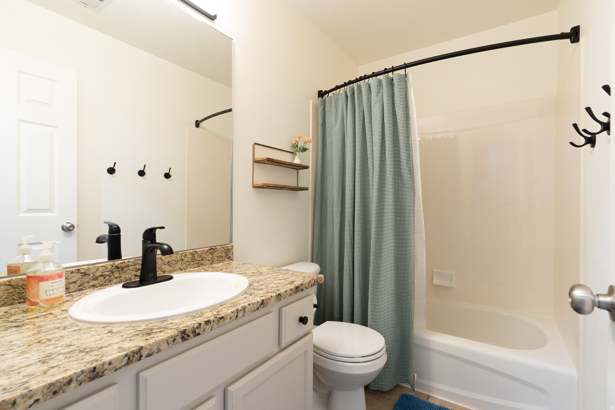 THE CEDARS AT CEDAR HILLS PRD - Residential