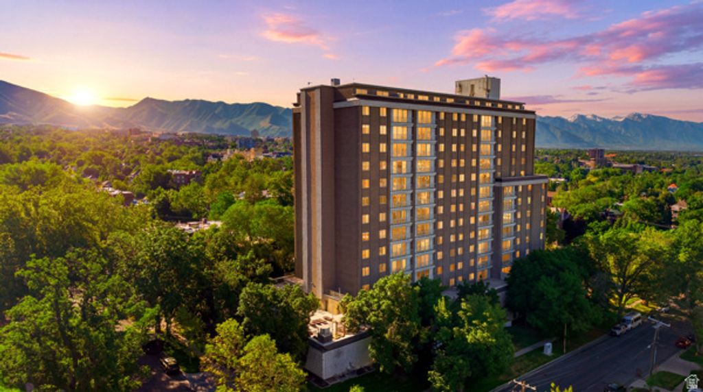 Photo of 777 E SOUTH TEMPLE St #11G, Salt Lake City, UT 84102 (MLS # 2170784)