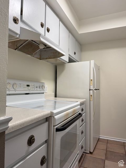 Tiny photo for 406 E 3335 S #15, South Salt Lake, UT 84115 (MLS # 2109961)