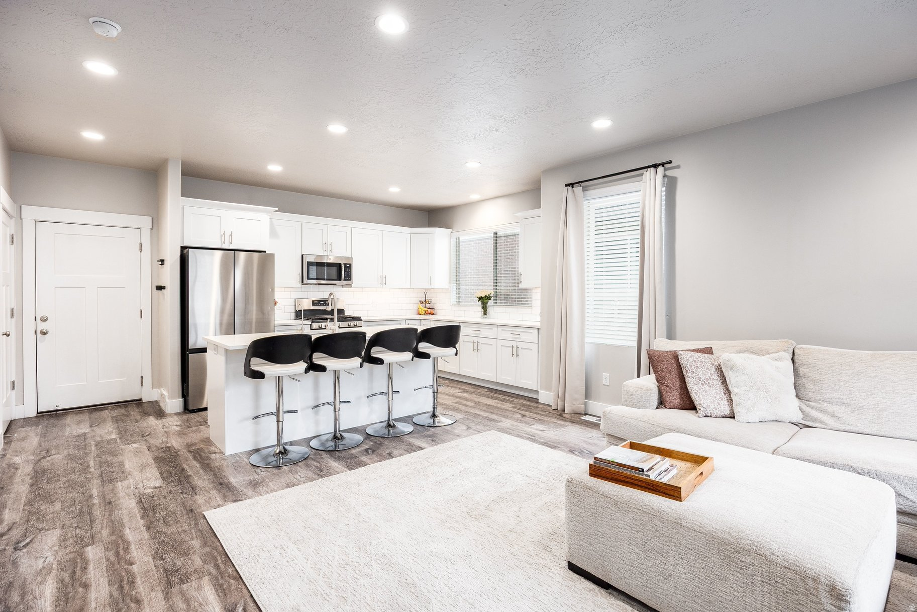 RIVERTON PEAKS - Residential