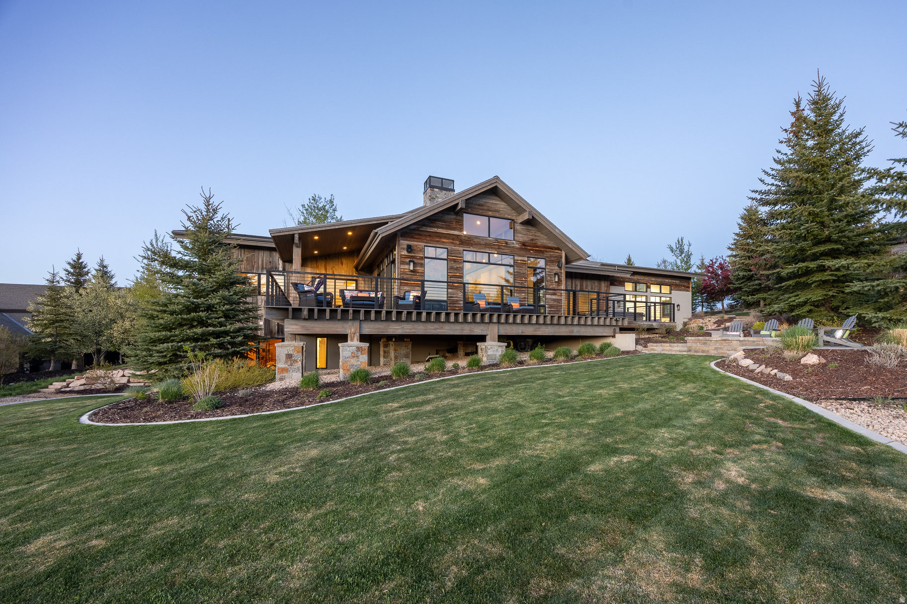 MOUNTAIN RANCH ESTATES - Residential