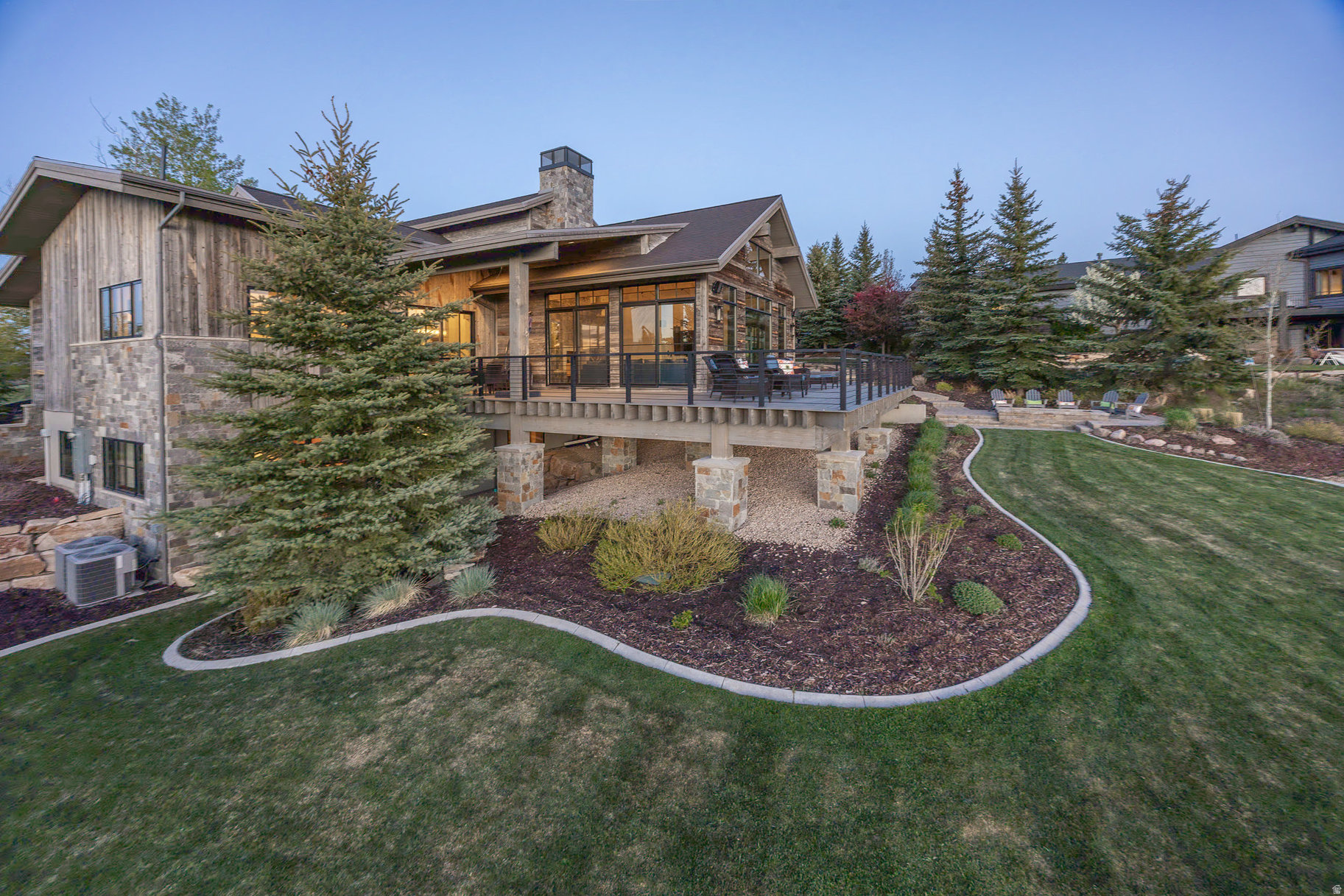 MOUNTAIN RANCH ESTATES - Residential