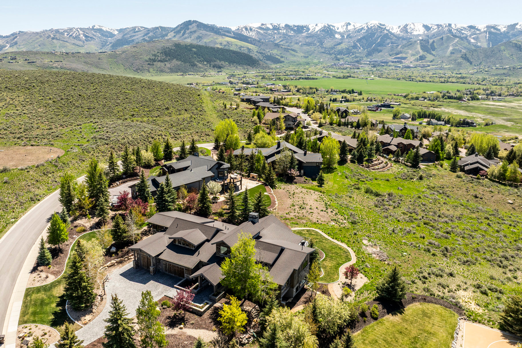 MOUNTAIN RANCH ESTATES - Residential