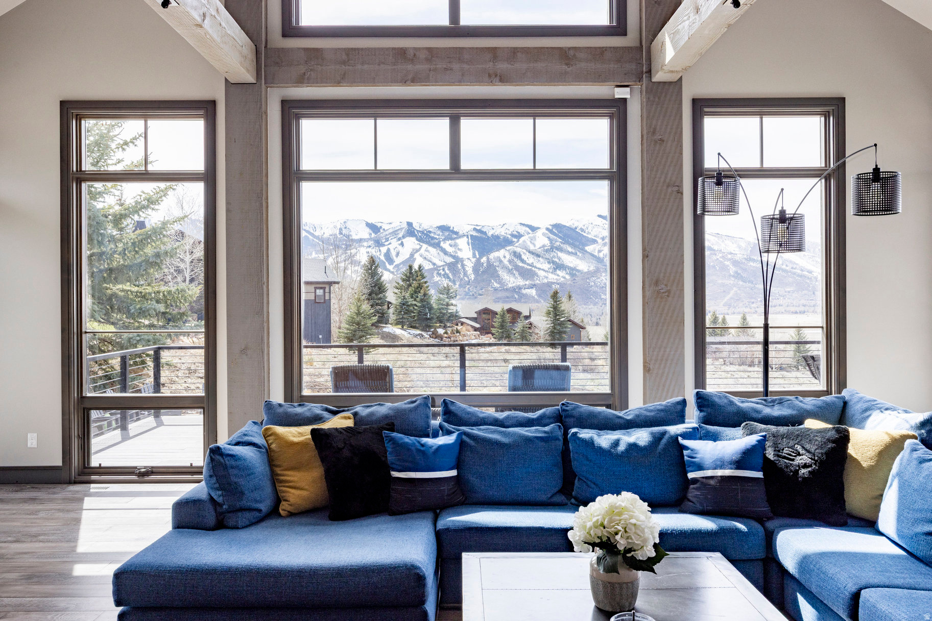 MOUNTAIN RANCH ESTATES - Residential
