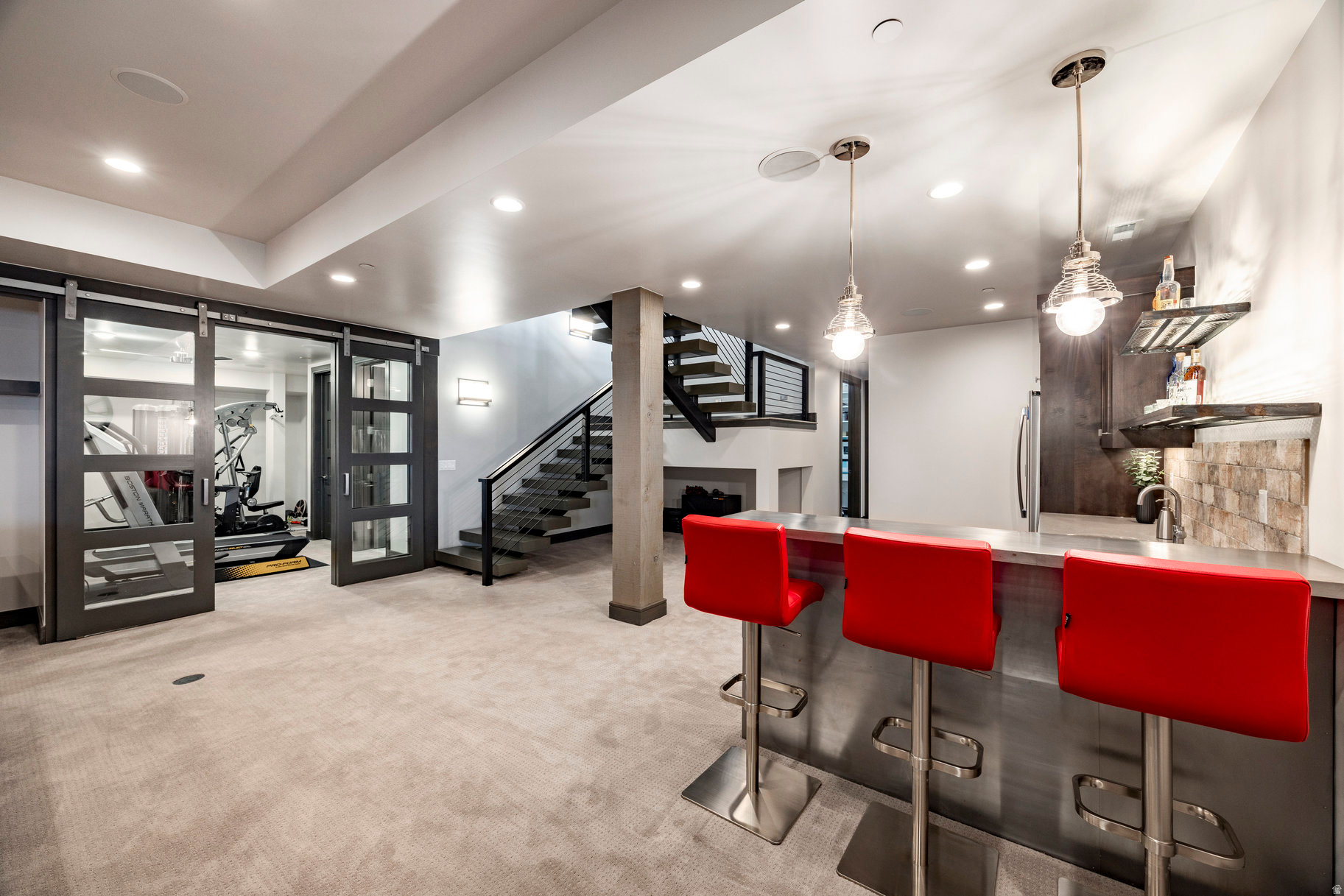 MOUNTAIN RANCH ESTATES - Residential