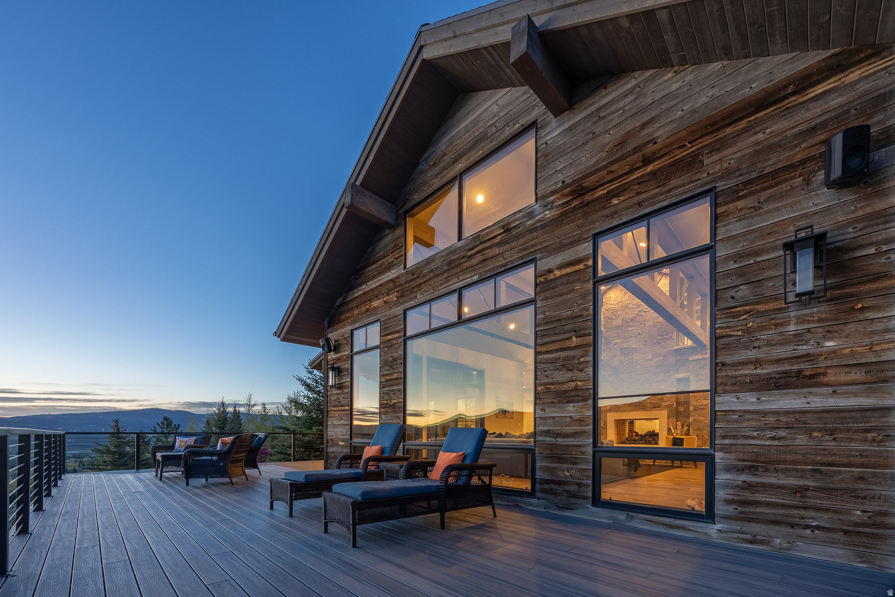 MOUNTAIN RANCH ESTATES - Residential