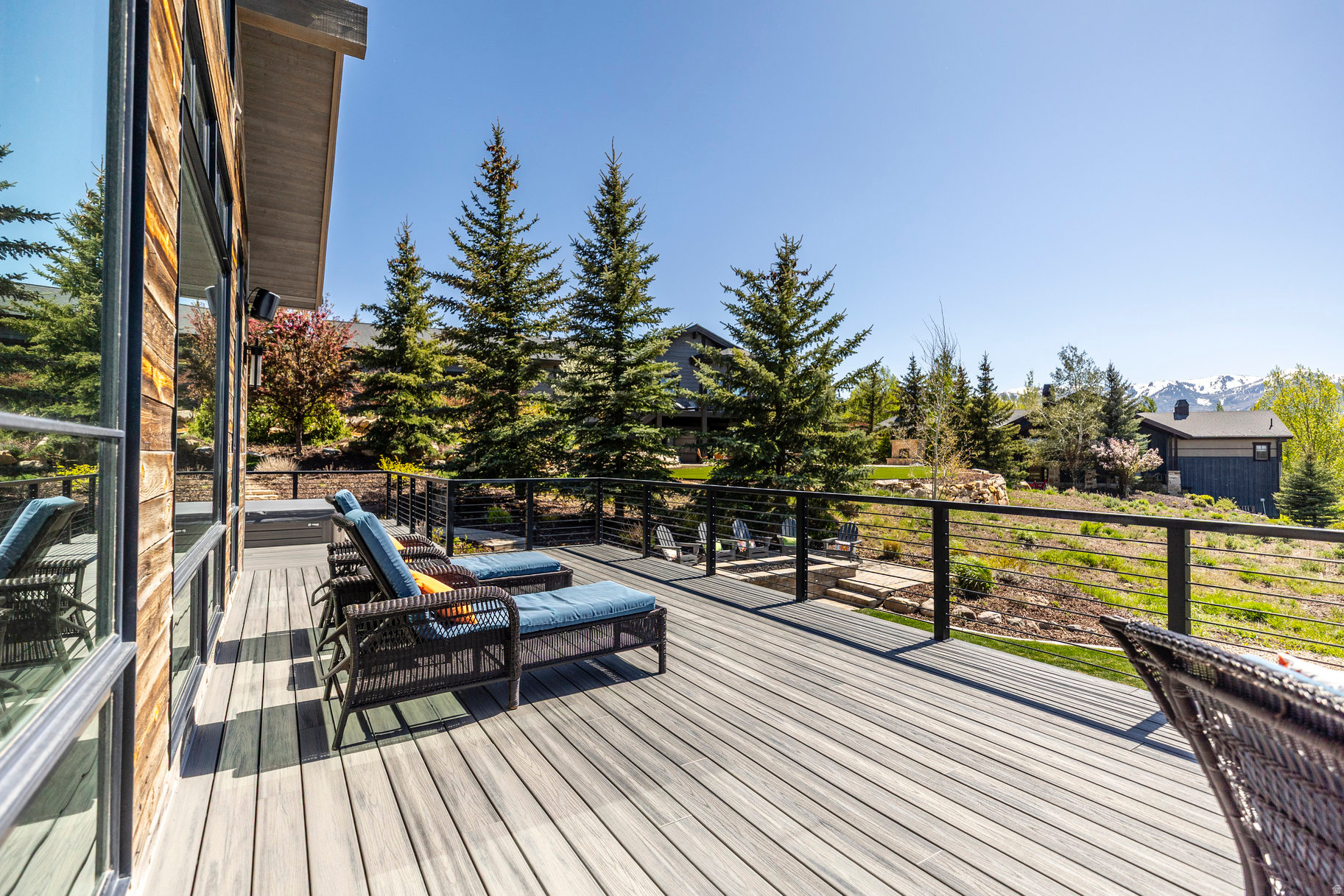 MOUNTAIN RANCH ESTATES - Residential