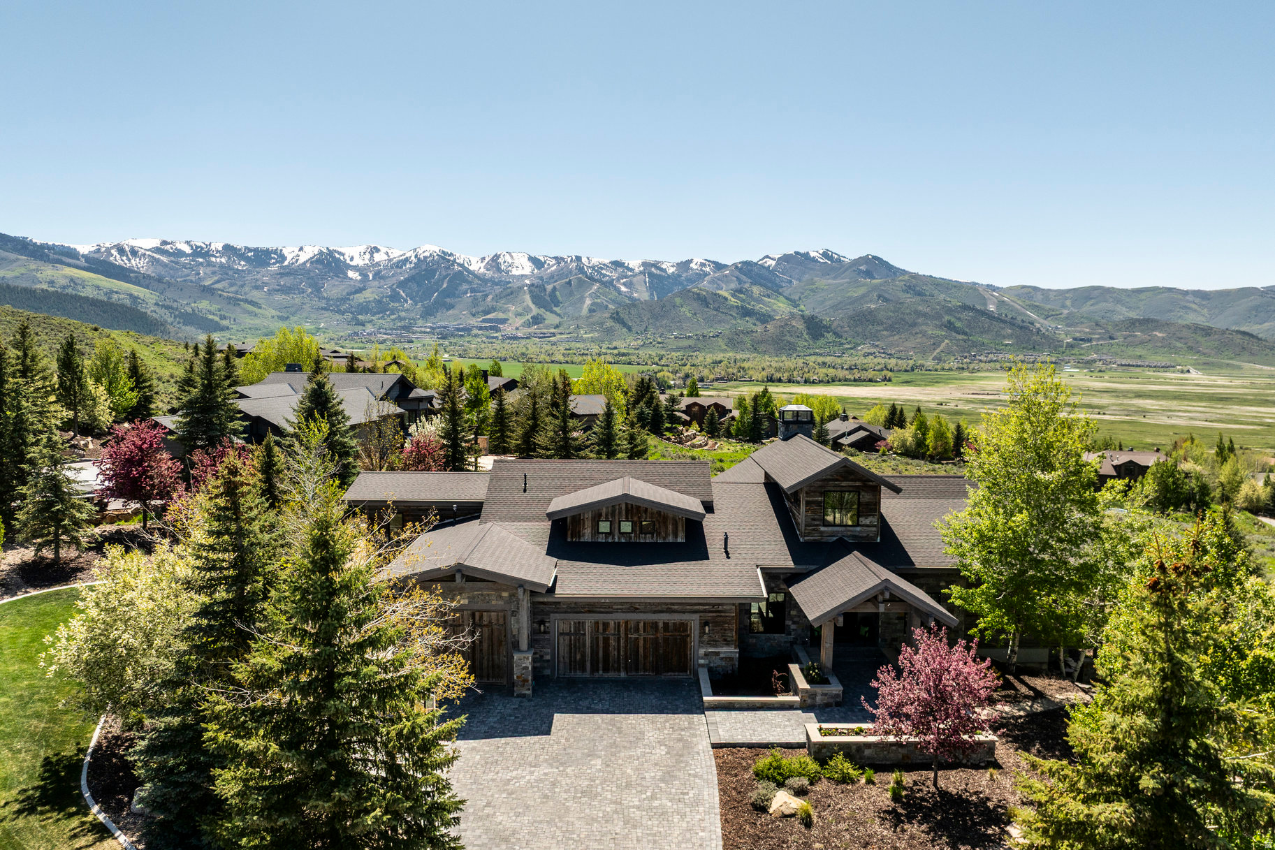 MOUNTAIN RANCH ESTATES - Residential