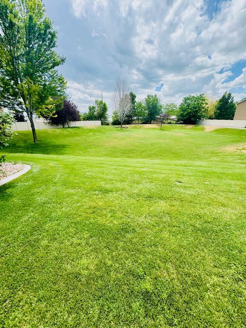 Tiny photo for 1092 S CINNAMON RIDGE DR, Provo, UT 84606 (MLS # 2160451)