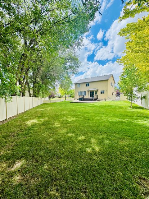 Tiny photo for 1092 S CINNAMON RIDGE DR, Provo, UT 84606 (MLS # 2160451)