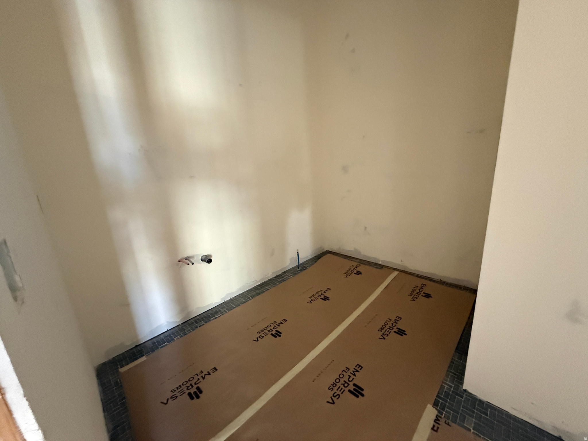 BECK HILLSIDE ESTATES - Residential