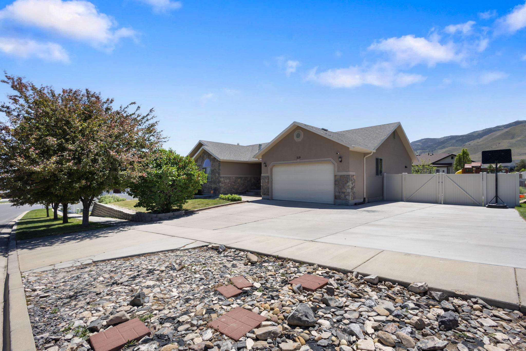 JACOBS - Residential
