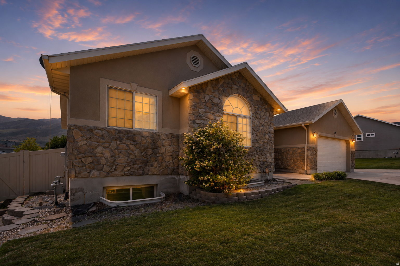 JACOBS - Residential