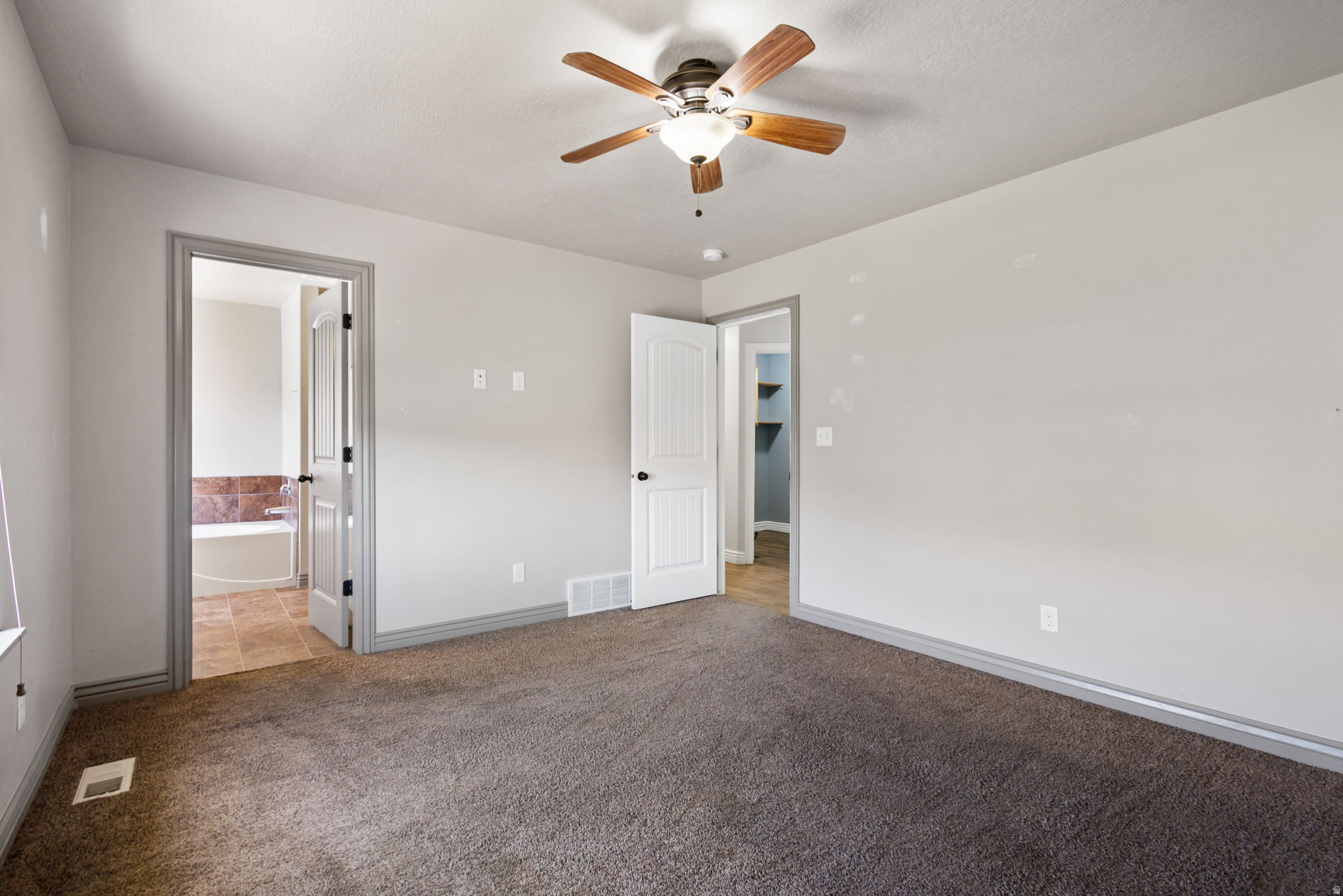 JACOBS - Residential