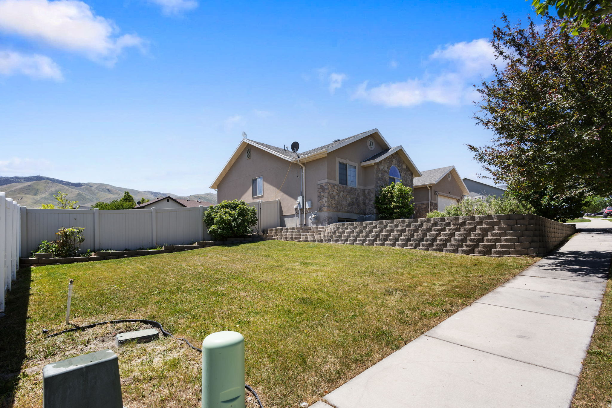 JACOBS - Residential