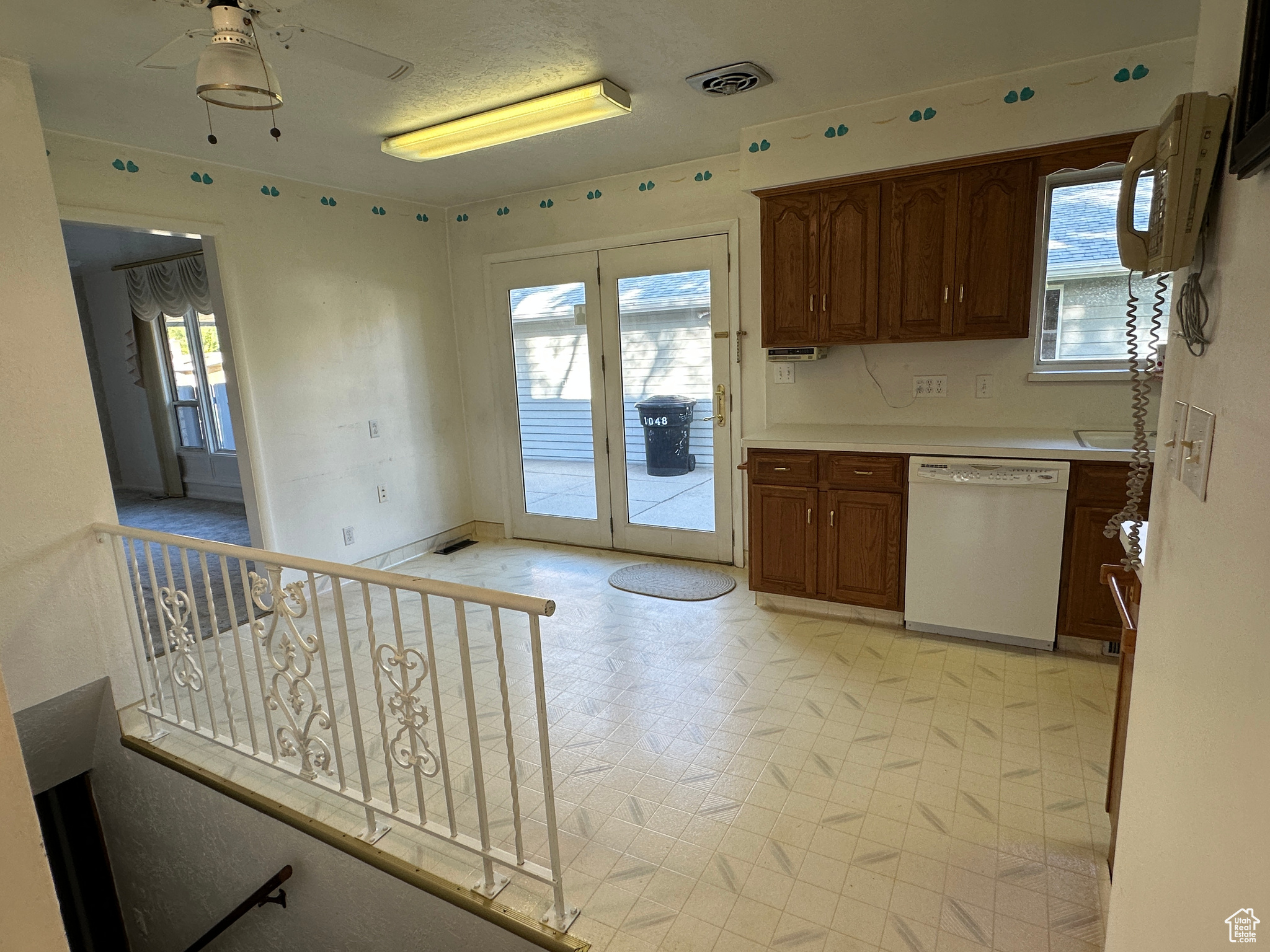 MT VIEW ESTATES - Residential