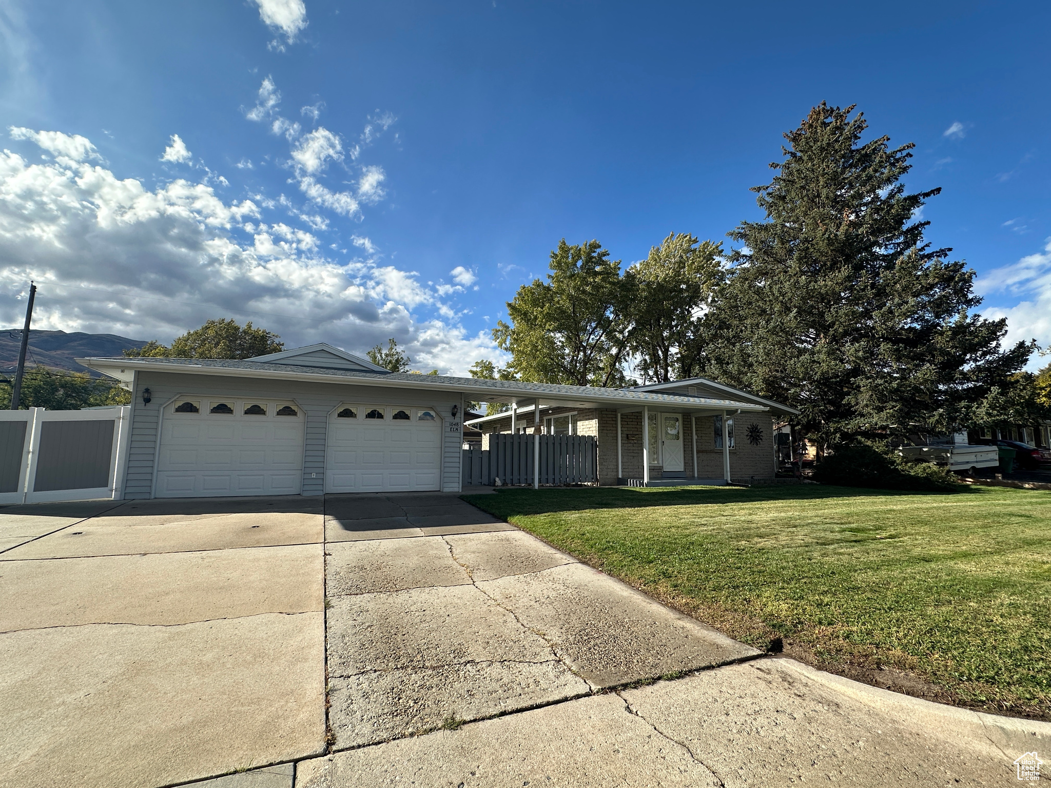 MT VIEW ESTATES - Residential