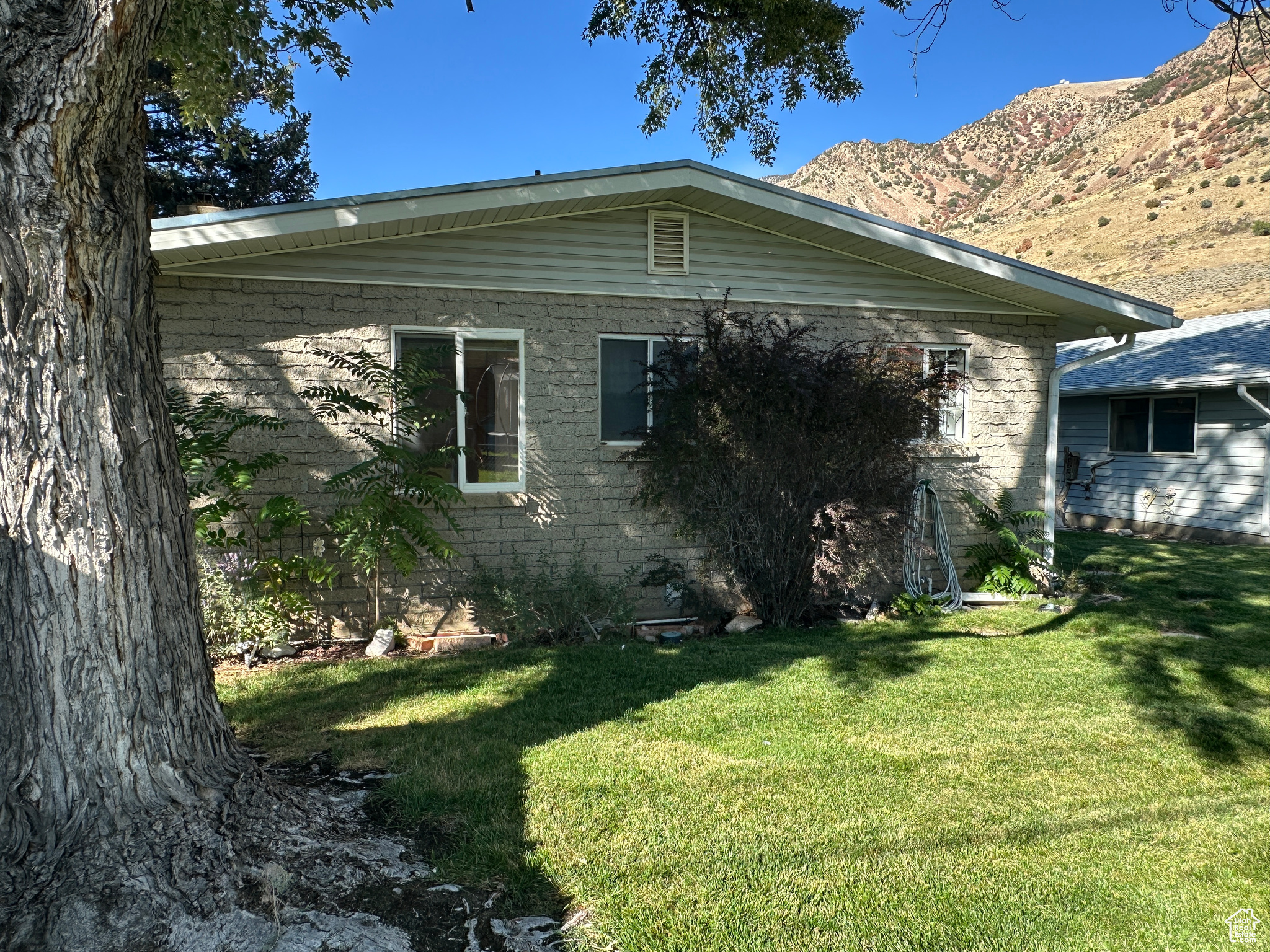 MT VIEW ESTATES - Residential