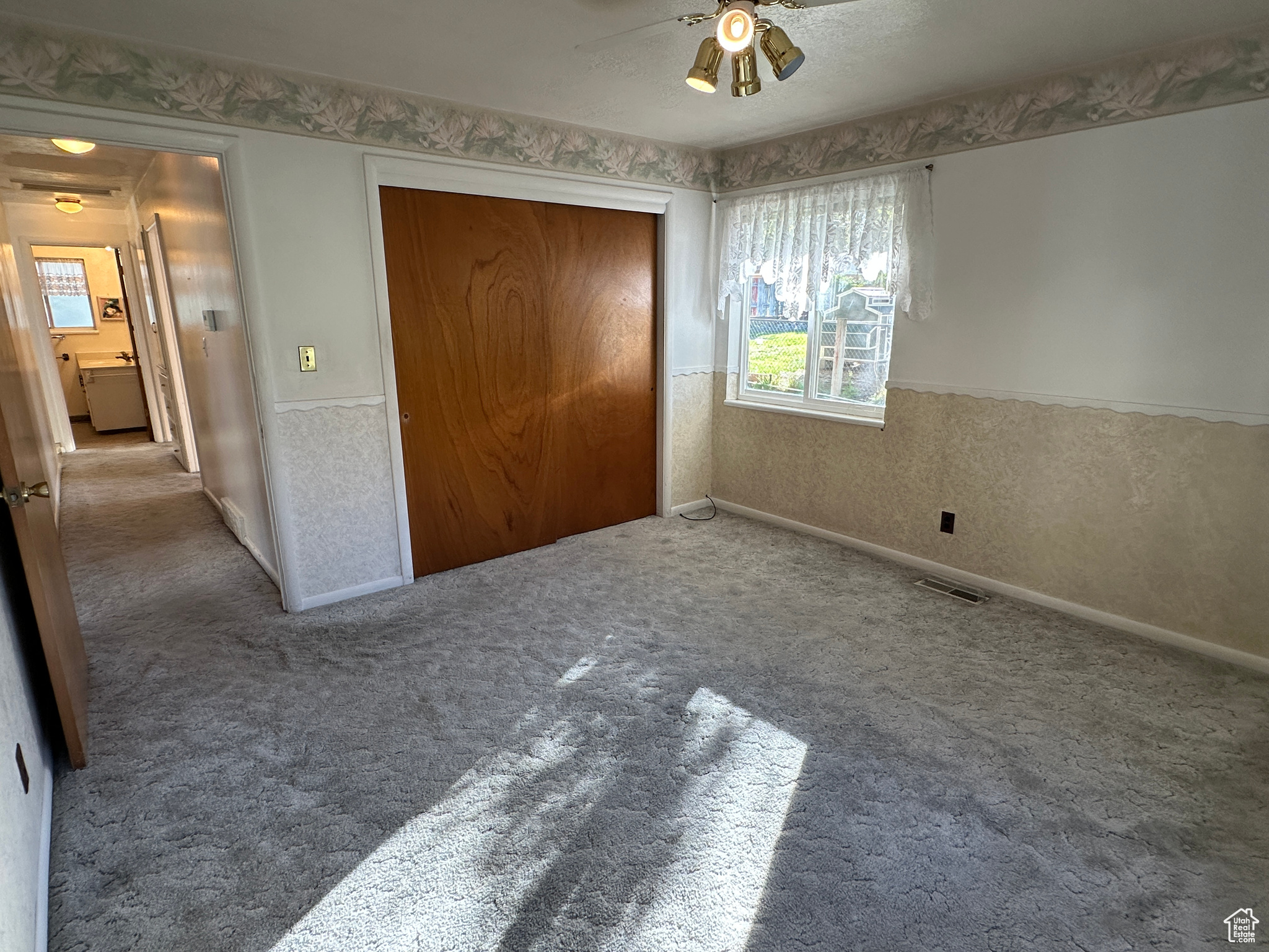 MT VIEW ESTATES - Residential