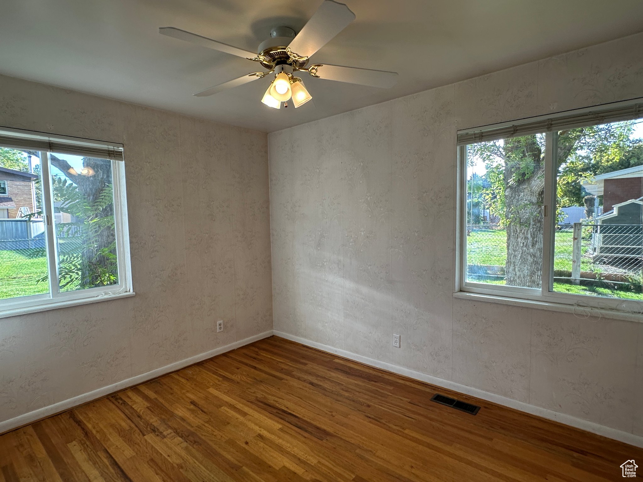 MT VIEW ESTATES - Residential