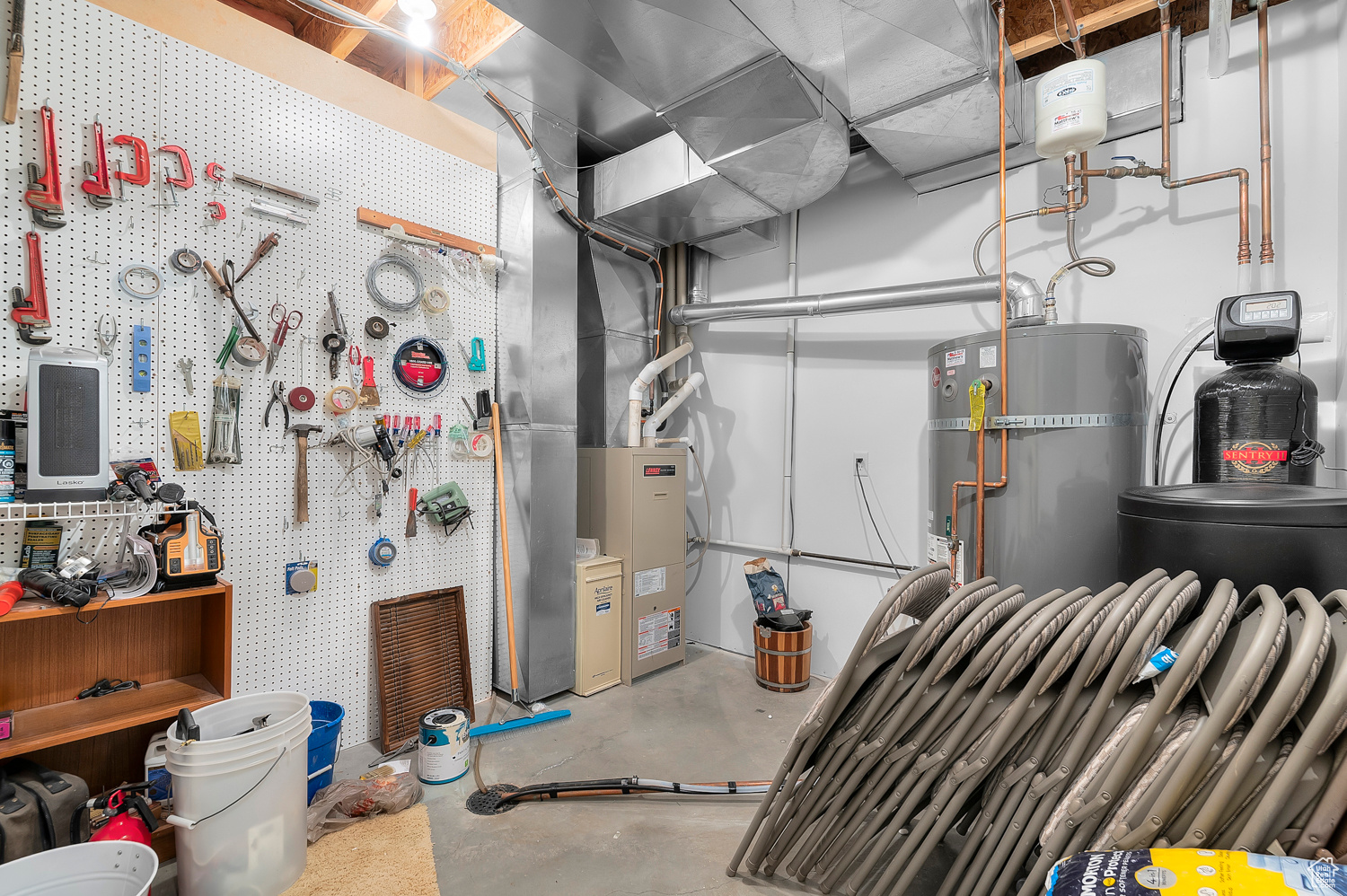 DEER HOLLOW - Residential