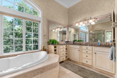Tiny photo for 775 ELK MEADOW LOOP Loop, Tooele, UT 84074 (MLS # 2118179)