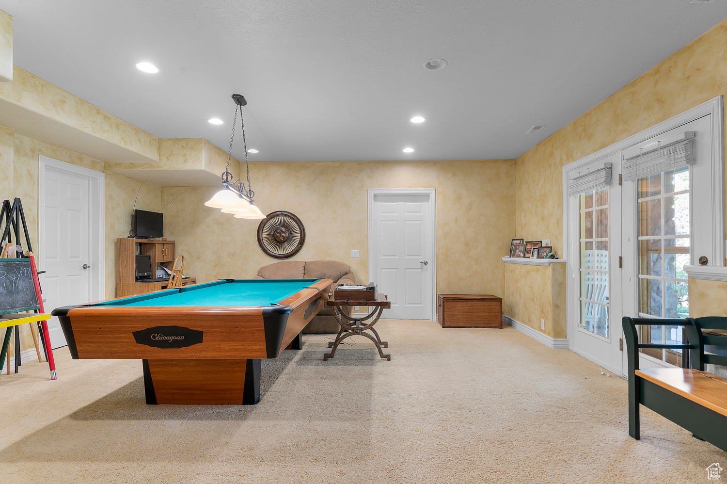 DEER HOLLOW - Residential