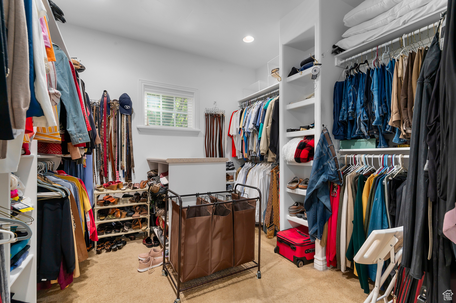 DEER HOLLOW - Residential