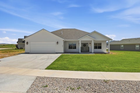 Homes For Sale - 561 E Eagle Dr<br/> Franklin County, Preston, ID 83263