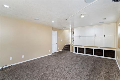 Tiny photo for 1201 N 2570 W, Layton, UT 84041 (MLS # 2124611)