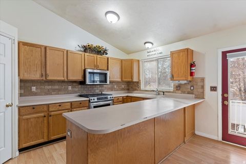 Tiny photo for 1201 N 2570 W, Layton, UT 84041 (MLS # 2124611)