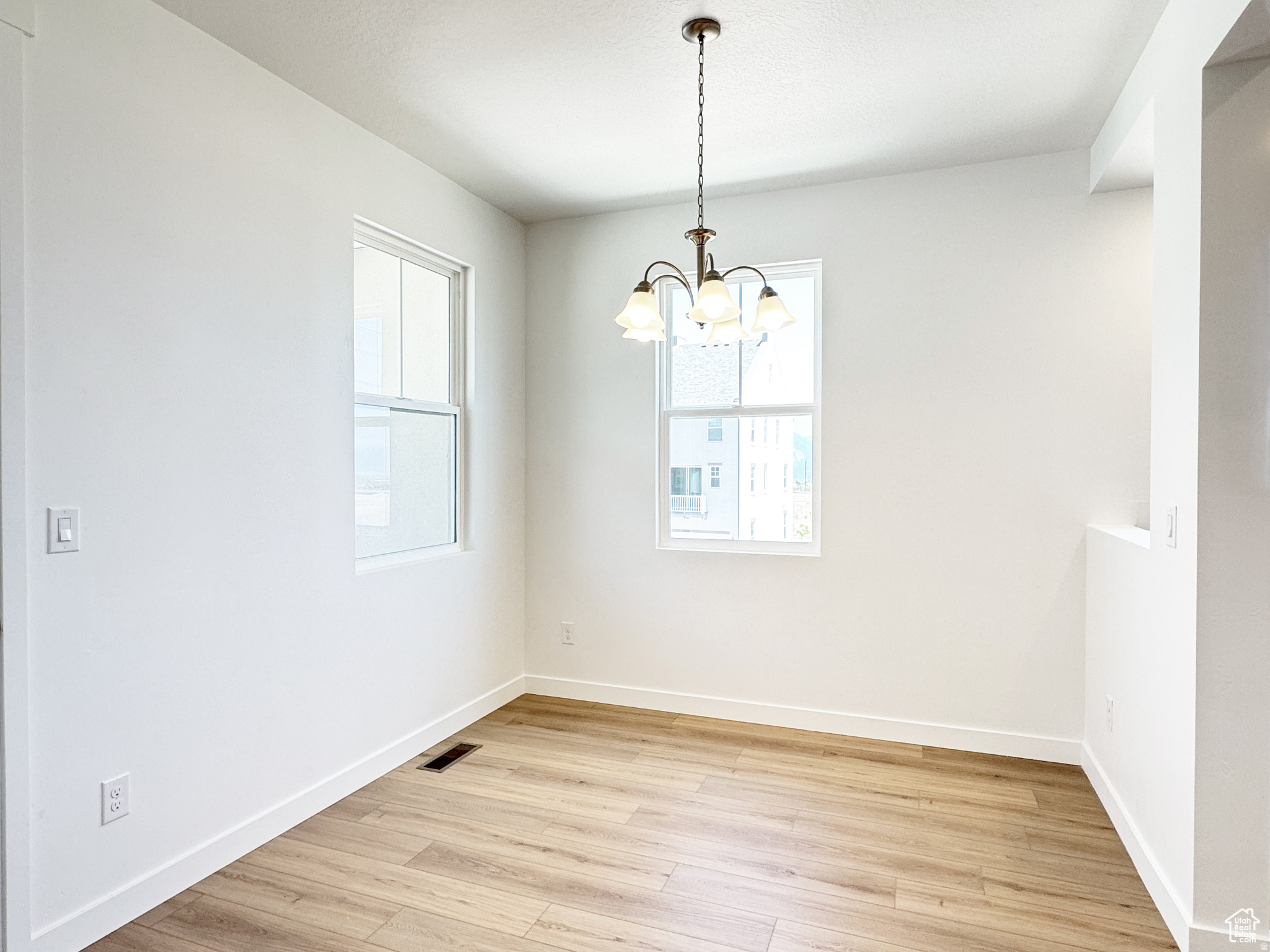 DAYBREAK - Residential