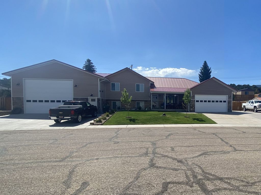Photo of 106 1ST AVE, Dutch John, UT 84023 (MLS # 2124537)