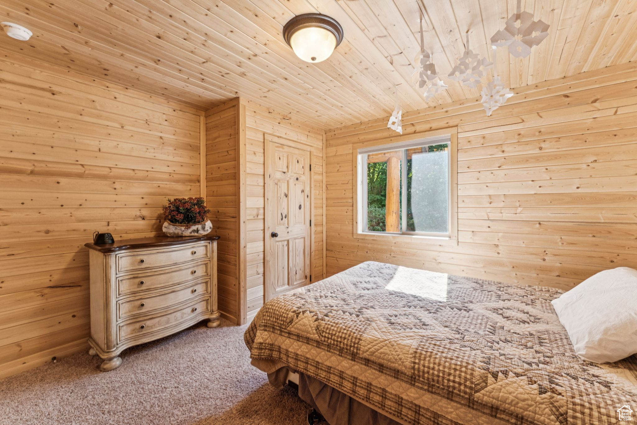 PINE MOUNTAIN - Residential