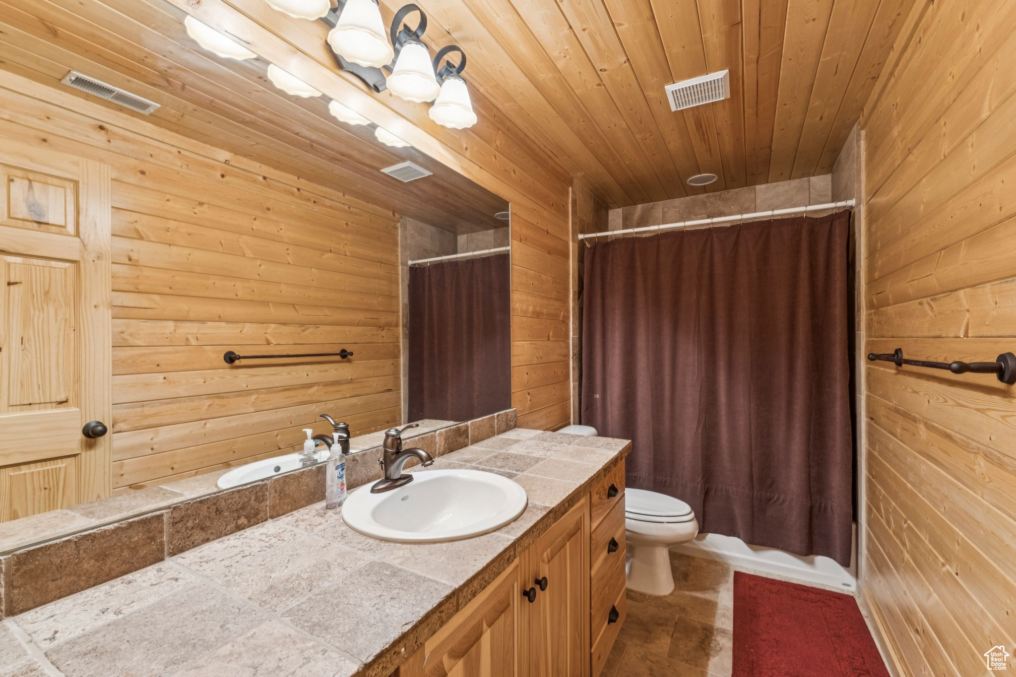 PINE MOUNTAIN - Residential