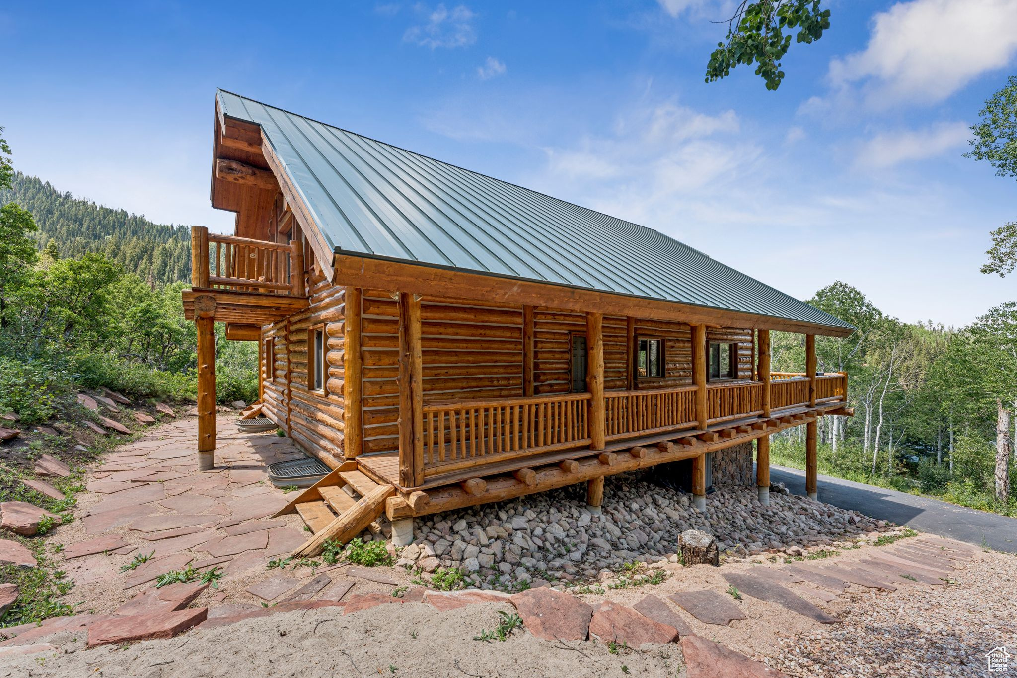 PINE MOUNTAIN - Residential