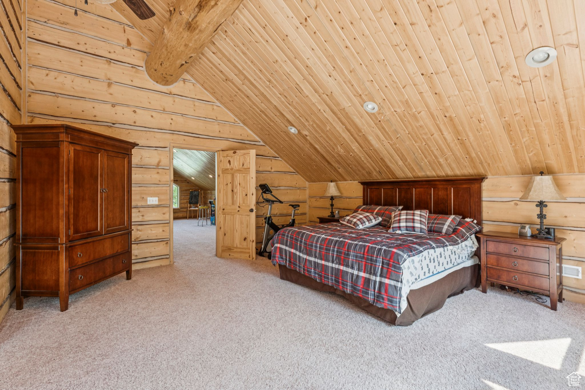 PINE MOUNTAIN - Residential