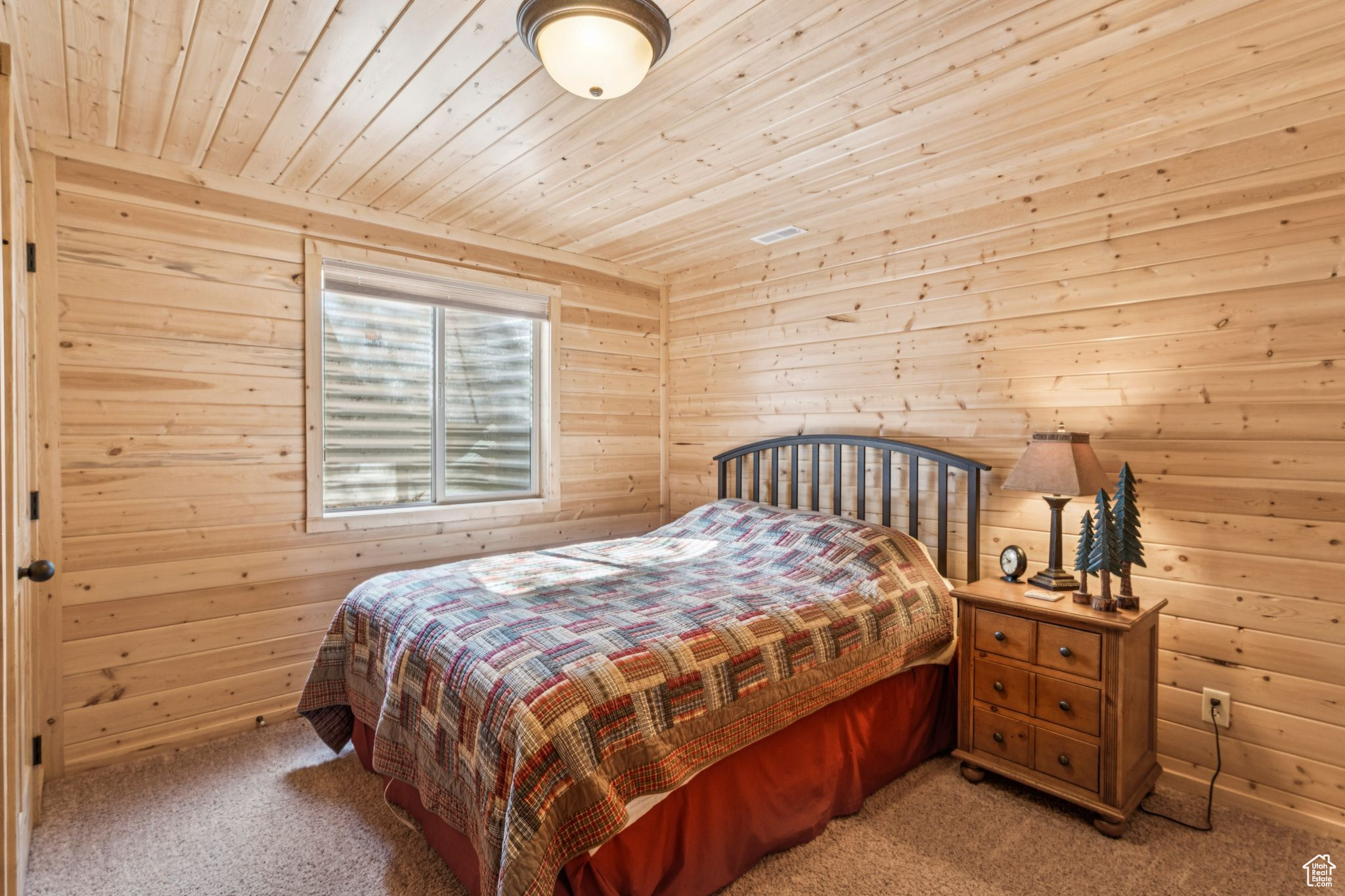 PINE MOUNTAIN - Residential