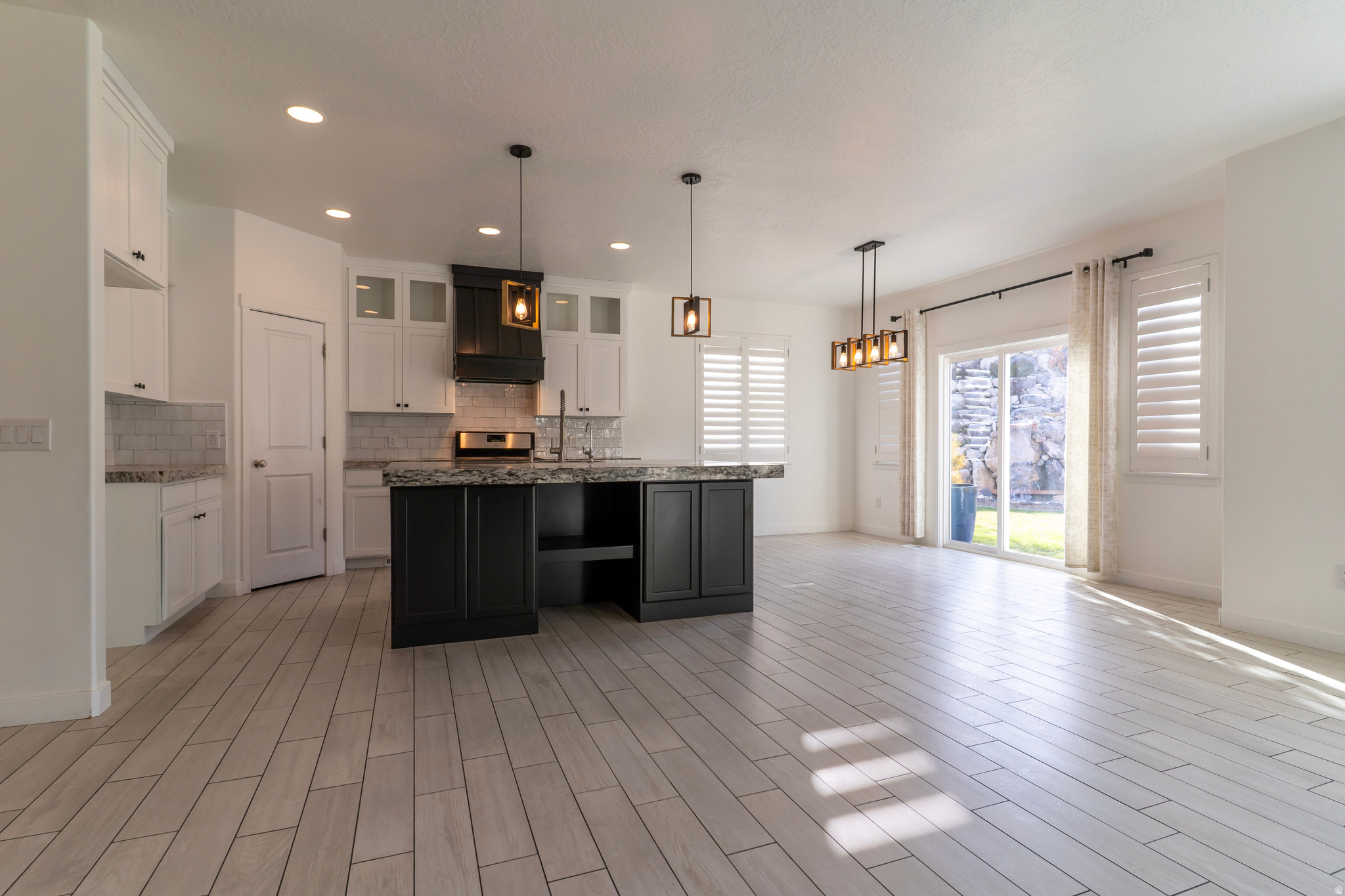 MEADOWS - Residential