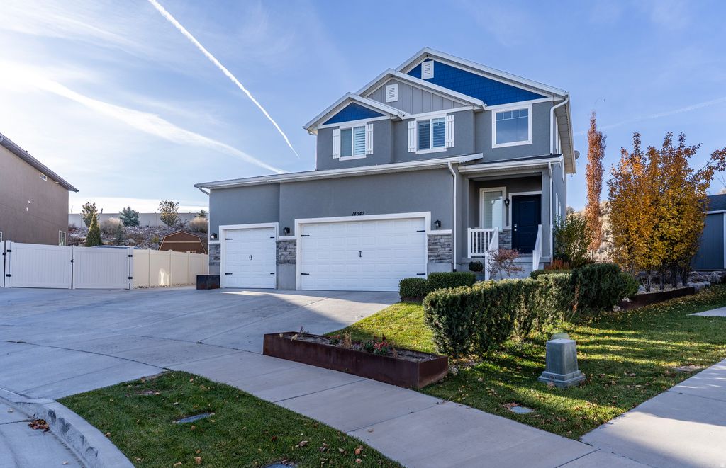 Photo of 14342 S DUSTY MEADOW CIR W, Herriman, UT 84096 (MLS # 2122804)