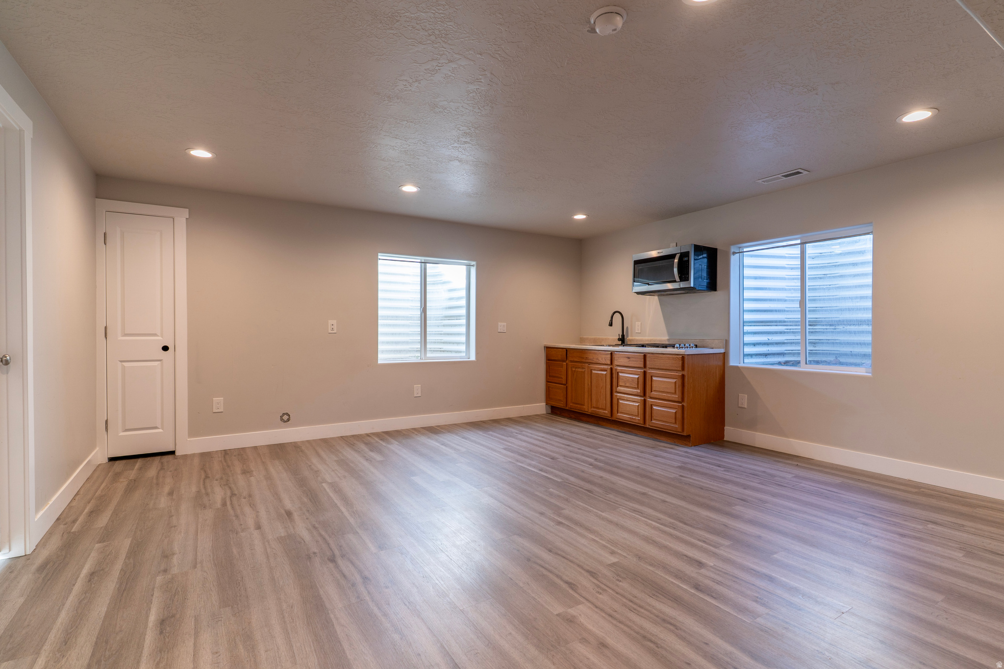 MEADOWS - Residential