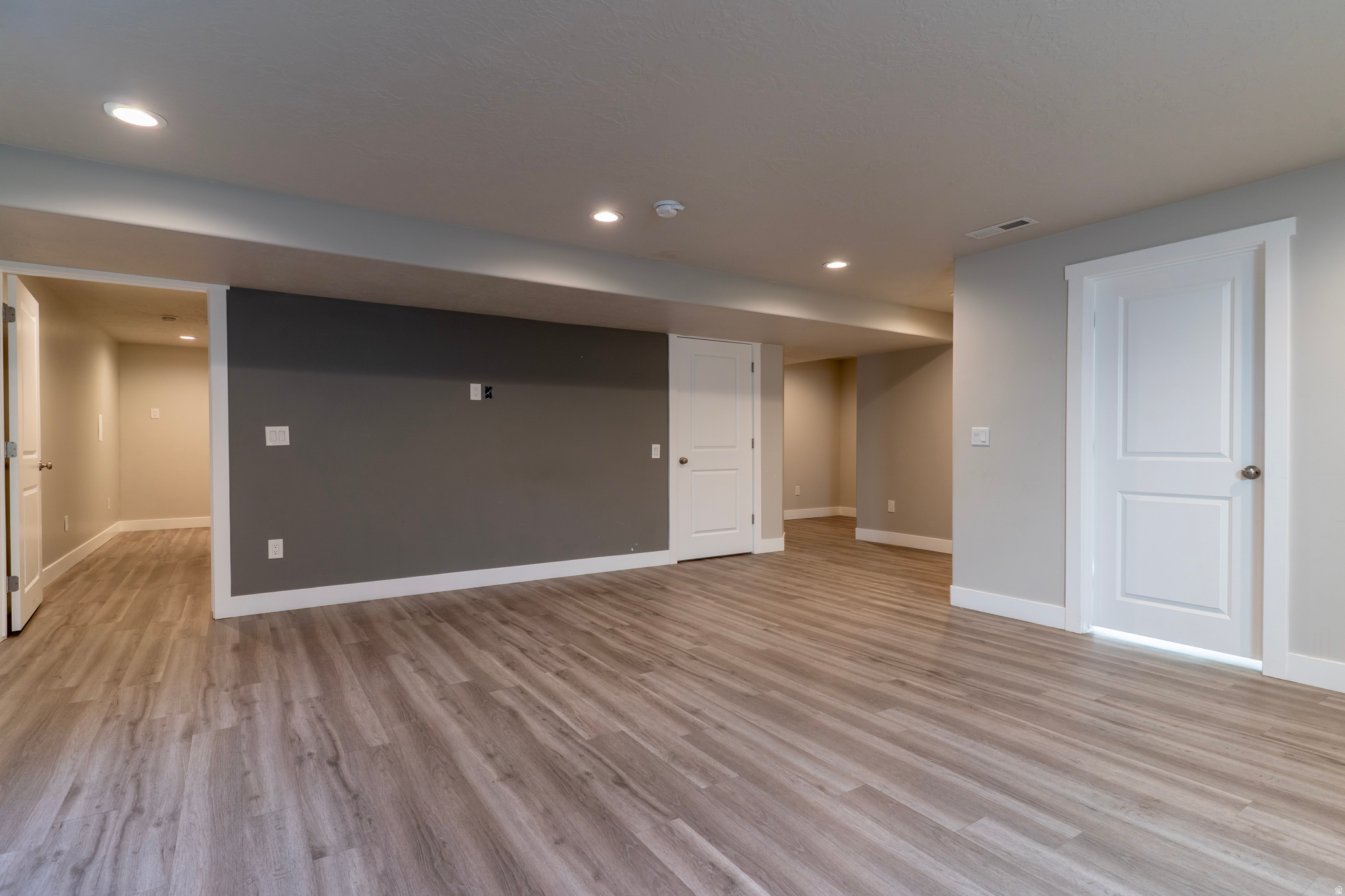 MEADOWS - Residential