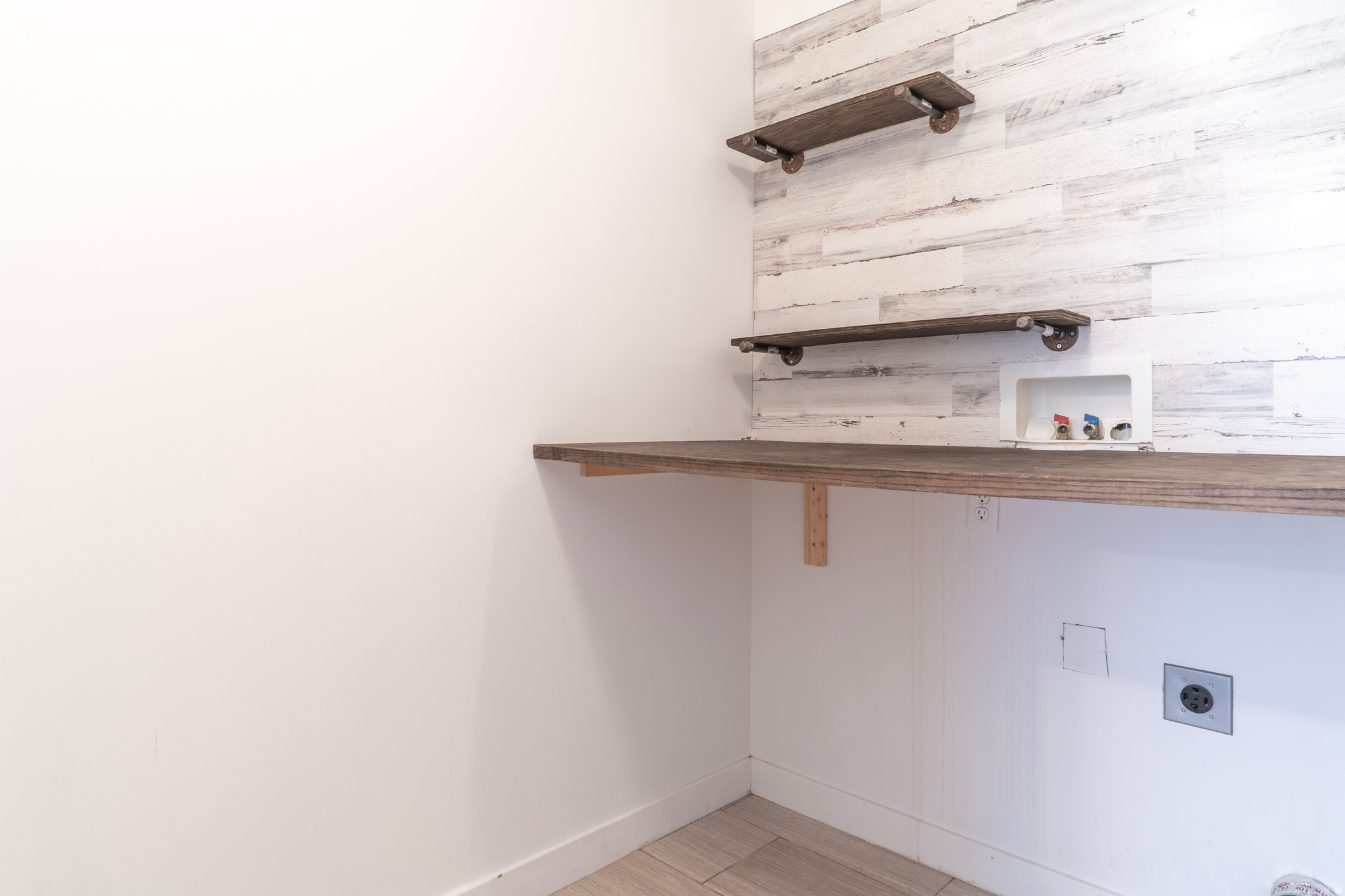 MEADOWS - Residential