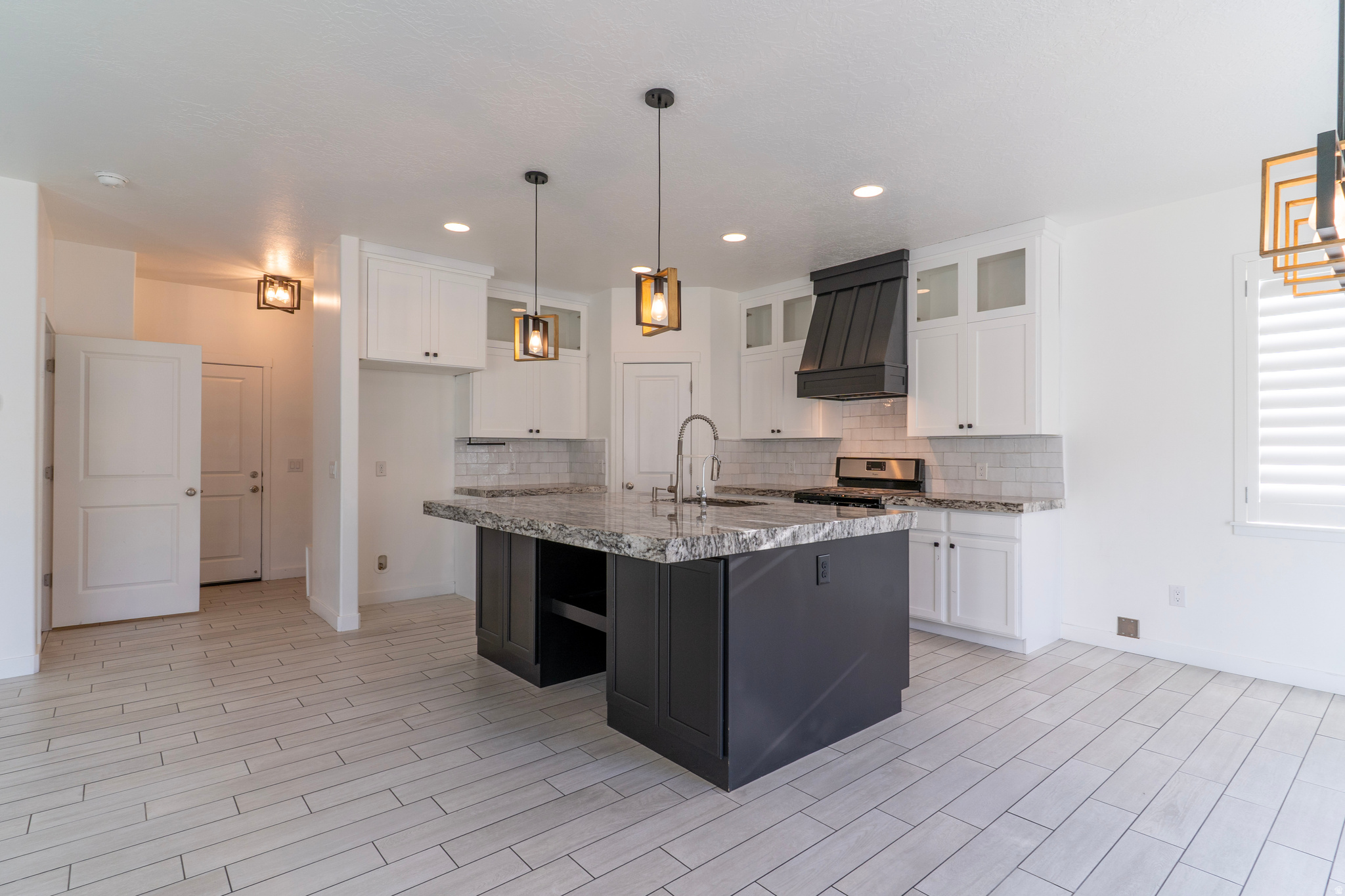 MEADOWS - Residential