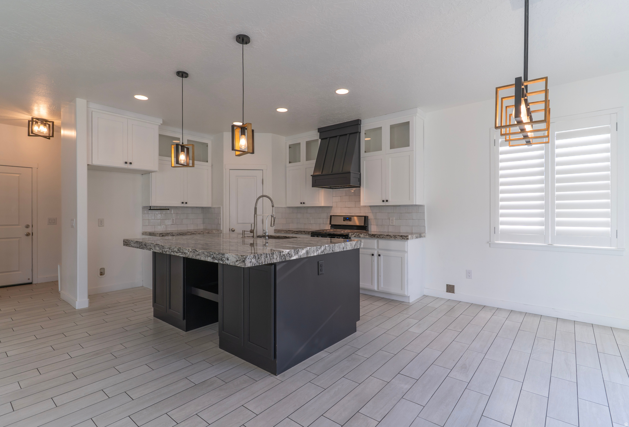 MEADOWS - Residential