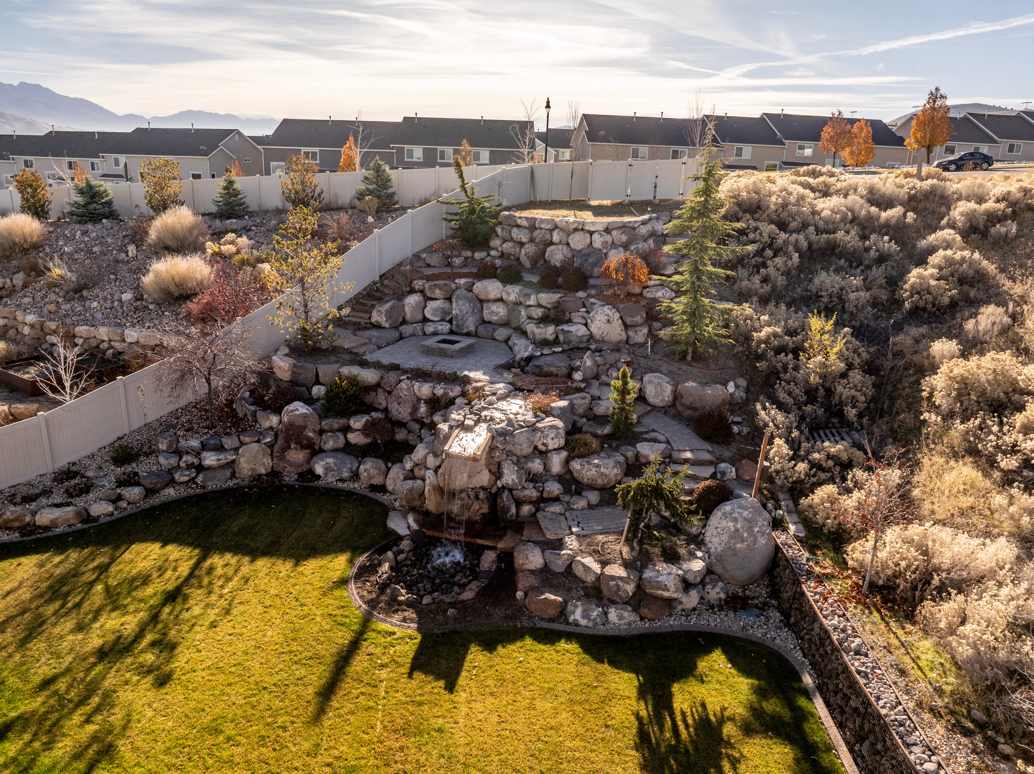 MEADOWS - Residential