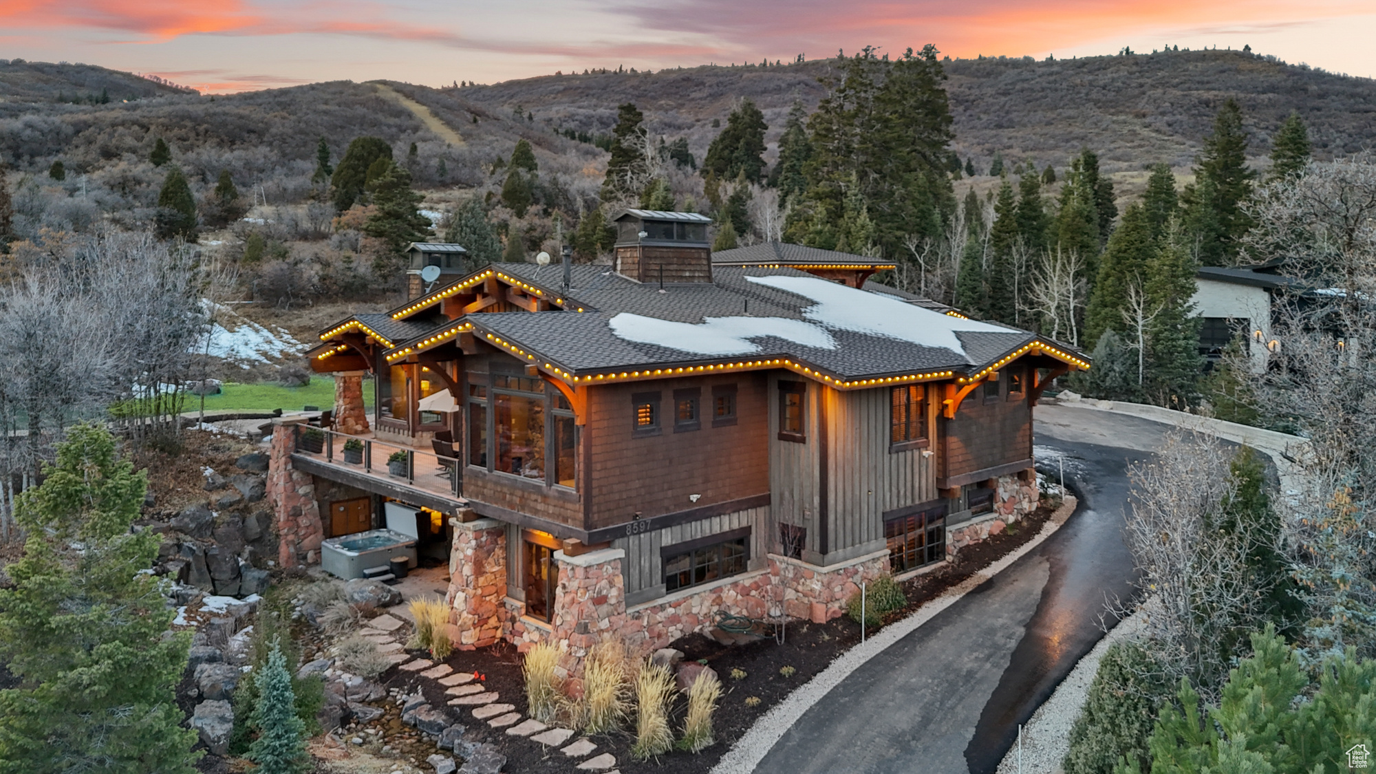 8597 Parleys Ln, Park City, Utah image 3