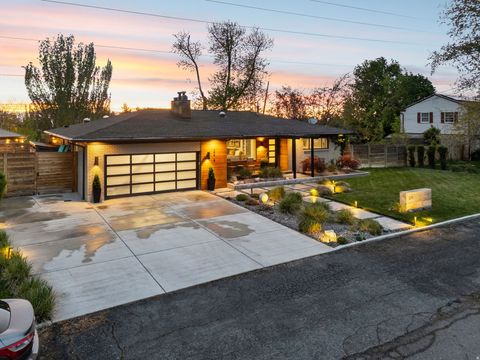 Tiny photo for 2215 N 1400 E, Provo, UT 84604 (MLS # 2151238)